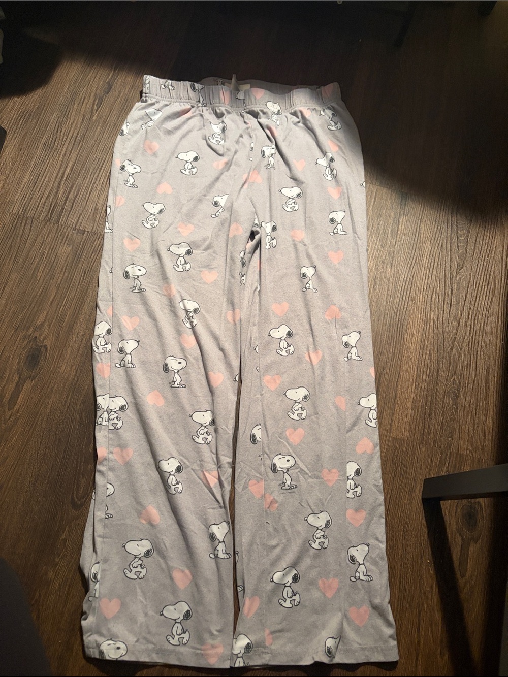 munki munki Gray Snoopy Heart Lounge Pajama Pants - Pink Accents